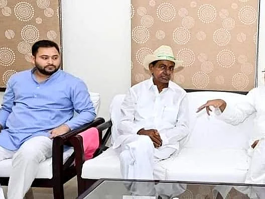 `பா.ஜ.க இல்லாத இந்தியா' - புதிய இலக்கு நோக்கி சந்திரசேகர ராவ், நிதிஷ் குமார் அண்ட் கோ!