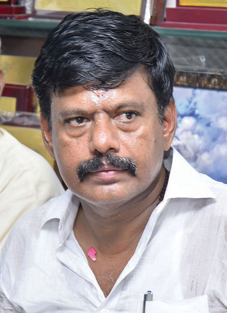 கதிரவன்