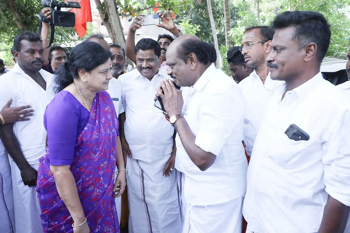 சசிகலா வைத்திலிங்கம்