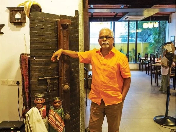 சாரு நிவேதிதா: `சமன்குலைக்கும் பிறழ்வெழுத்தின் முன்னோடியான படைப்பாளி' - எழுத்தாளர் ஜெயமோகன்