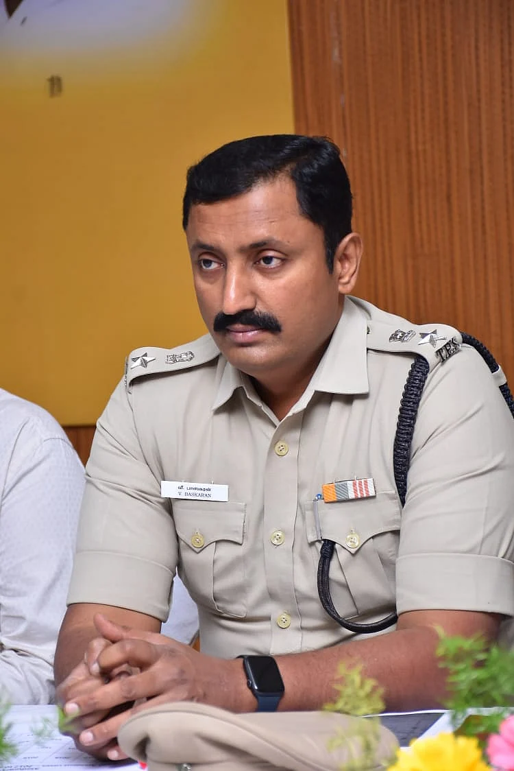 பாஸ்கரன் எஸ்பி
