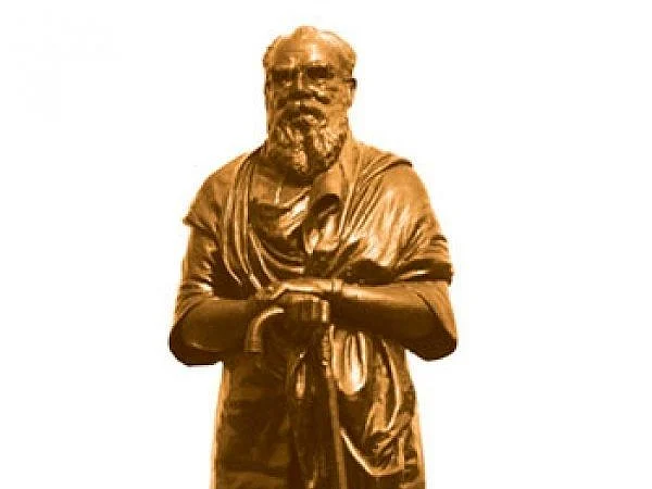பெரியார் சிலை... `கடவுள் இல்லை' வாசகம்... தொடுக்கப்பட்ட வழக்கு - ஆதரவும் எதிர்ப்பும்!