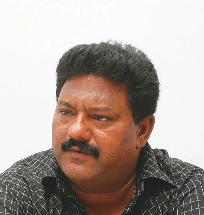 ஜேம்ஸ்