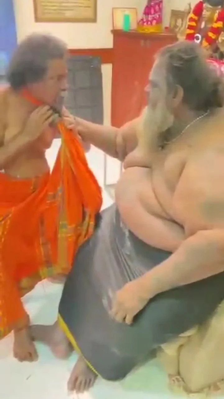 சிங்கப்பூர் ஹல்க் சாமியார் பிடியில் பட்டுக்கோட்டை ருத்ர சித்தர்