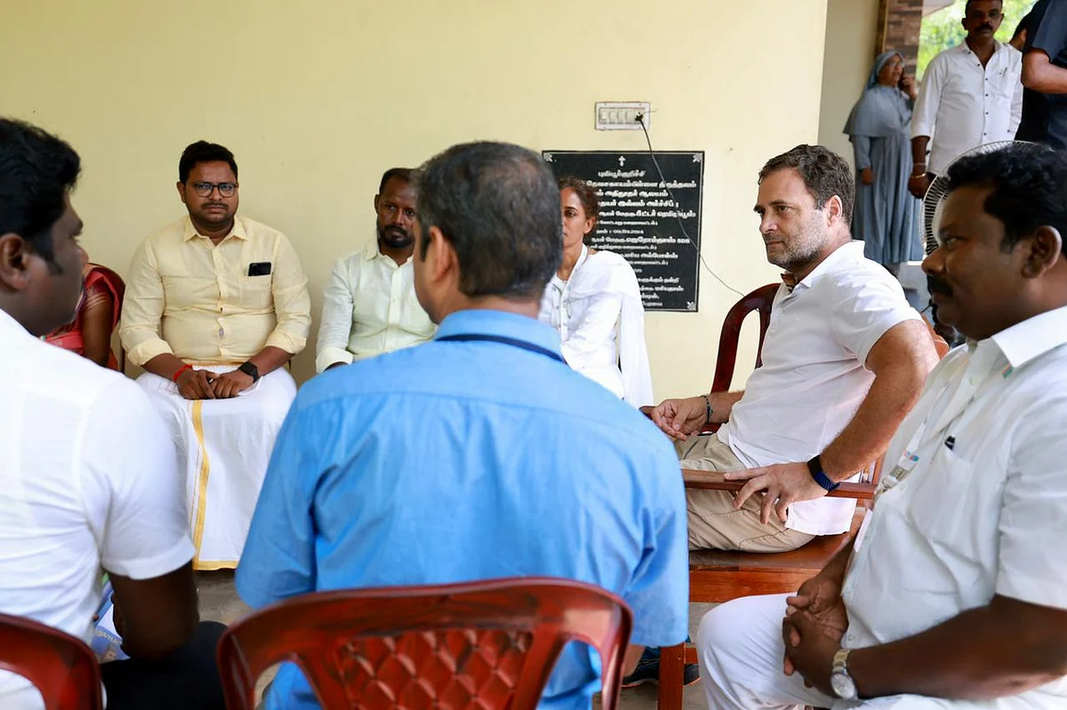 ஊராட்சித் தலைவர்களுடன் ராகுல் காந்தி