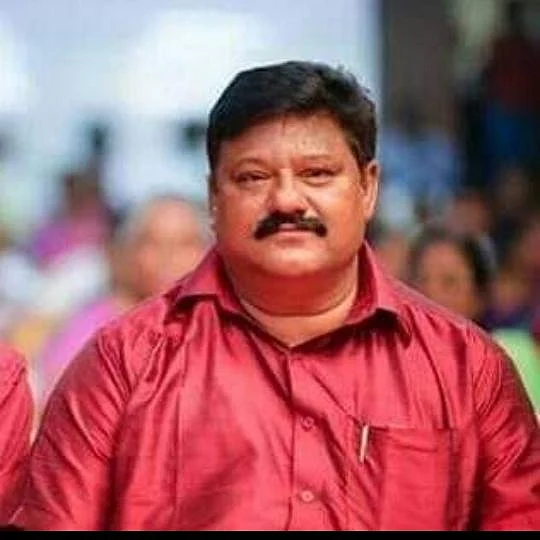 தமிழ்நாடு கைத்தொழில் மற்றும் குறுந்தொழில்முனைவோர் சங்கத்தின் தலைவர் ஜேம்ஸ்