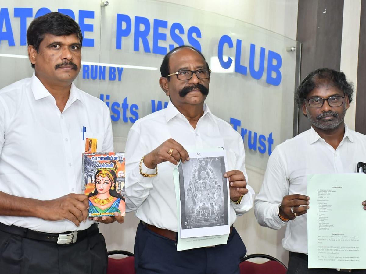 ‘PS-1 வேண்டாம்; பொன்னியின் செல்வன் தான் வேண்டும்’ – மணி ரத்னத்துக்கு நோட்டீஸ் அனுப்பிய வழக்கறிஞர்கள்