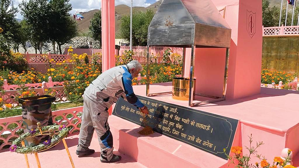“எனக்குள் நான் செய்த பயணம்!”