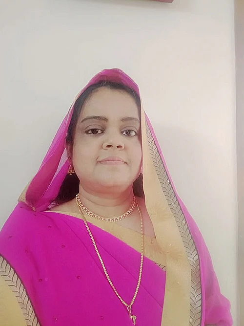எஸ்.பர்வின் பானு,