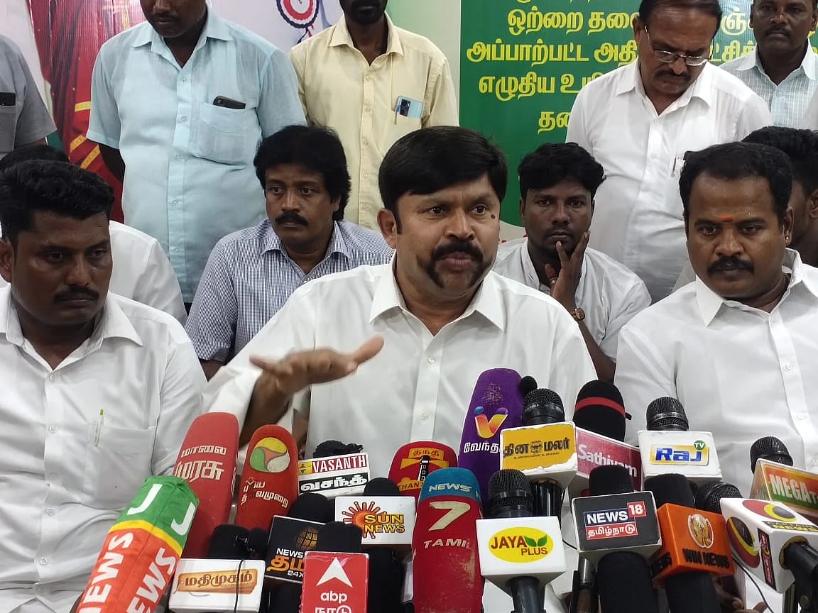 கே.சி.பழனிசாமி - விழுப்புரம்