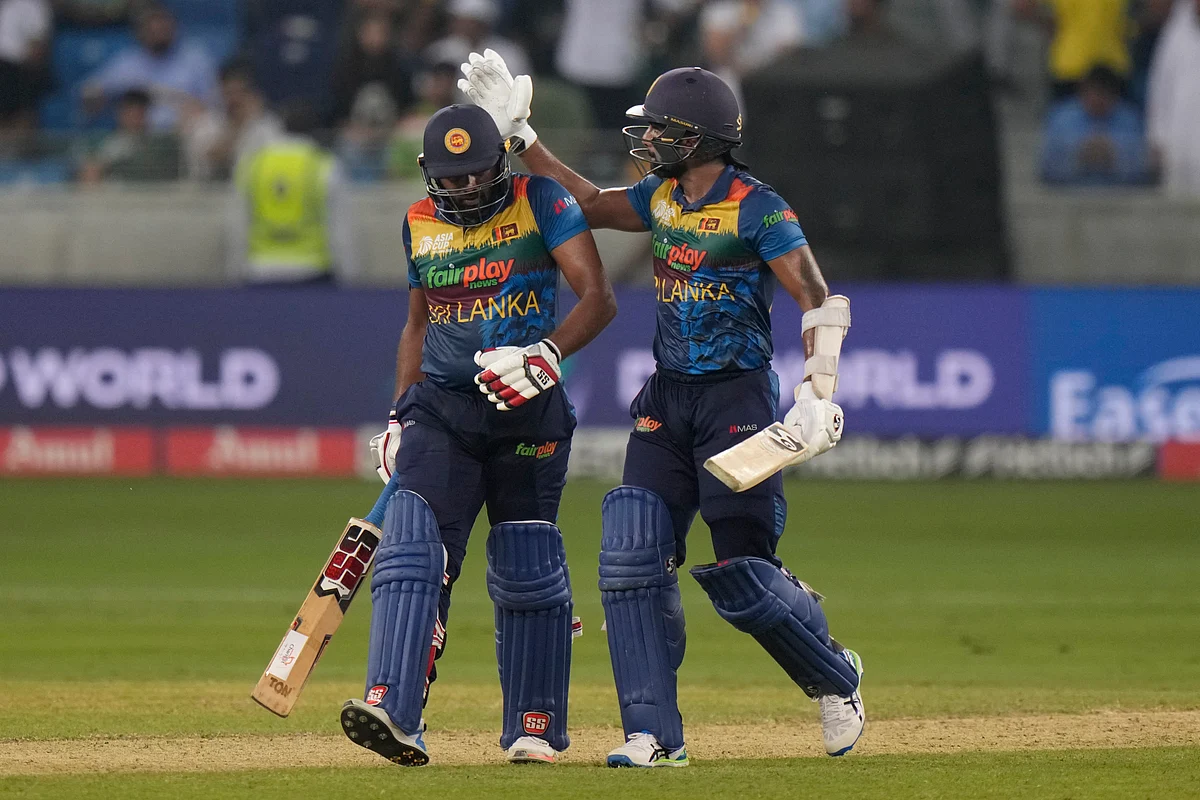 SL v PAK
