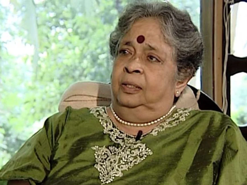 எழுத்தாளர் அருந்ததி ராயின் தாயாரும் புகழ்பெற்ற கல்வியாளருமான மேரி ராய் காலமானார்!