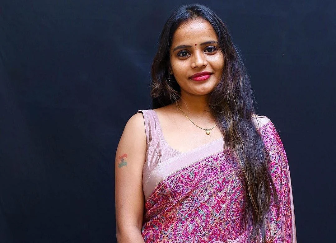 நடிகை பவுலின்