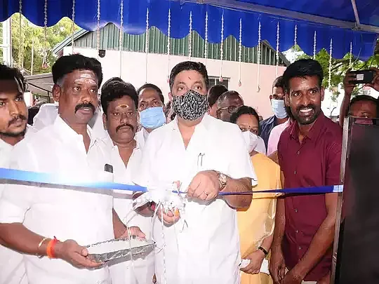 சூரி