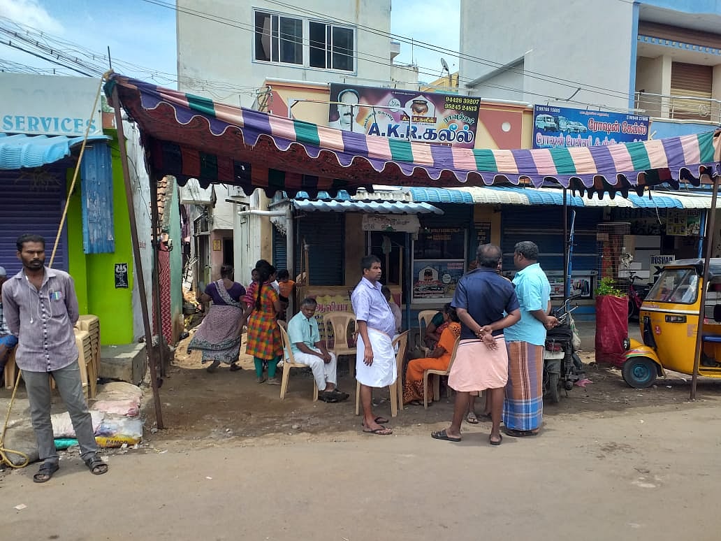 போதை... குத்திக் கொலை... இறுதிச்சடங்கு! - தந்தையைக் கொன்றுவிட்டு நாடகமாடிய மகன் சிக்கியது எப்படி?