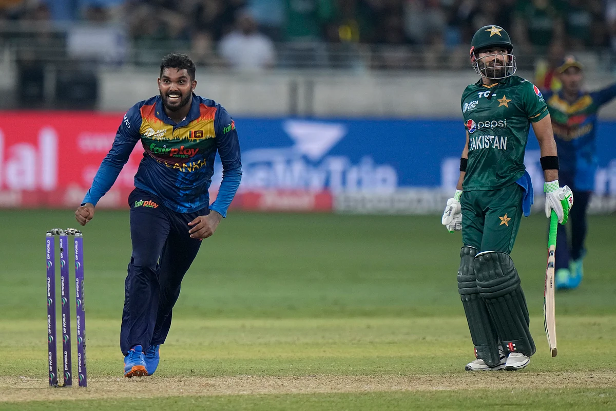 SL v PAK
