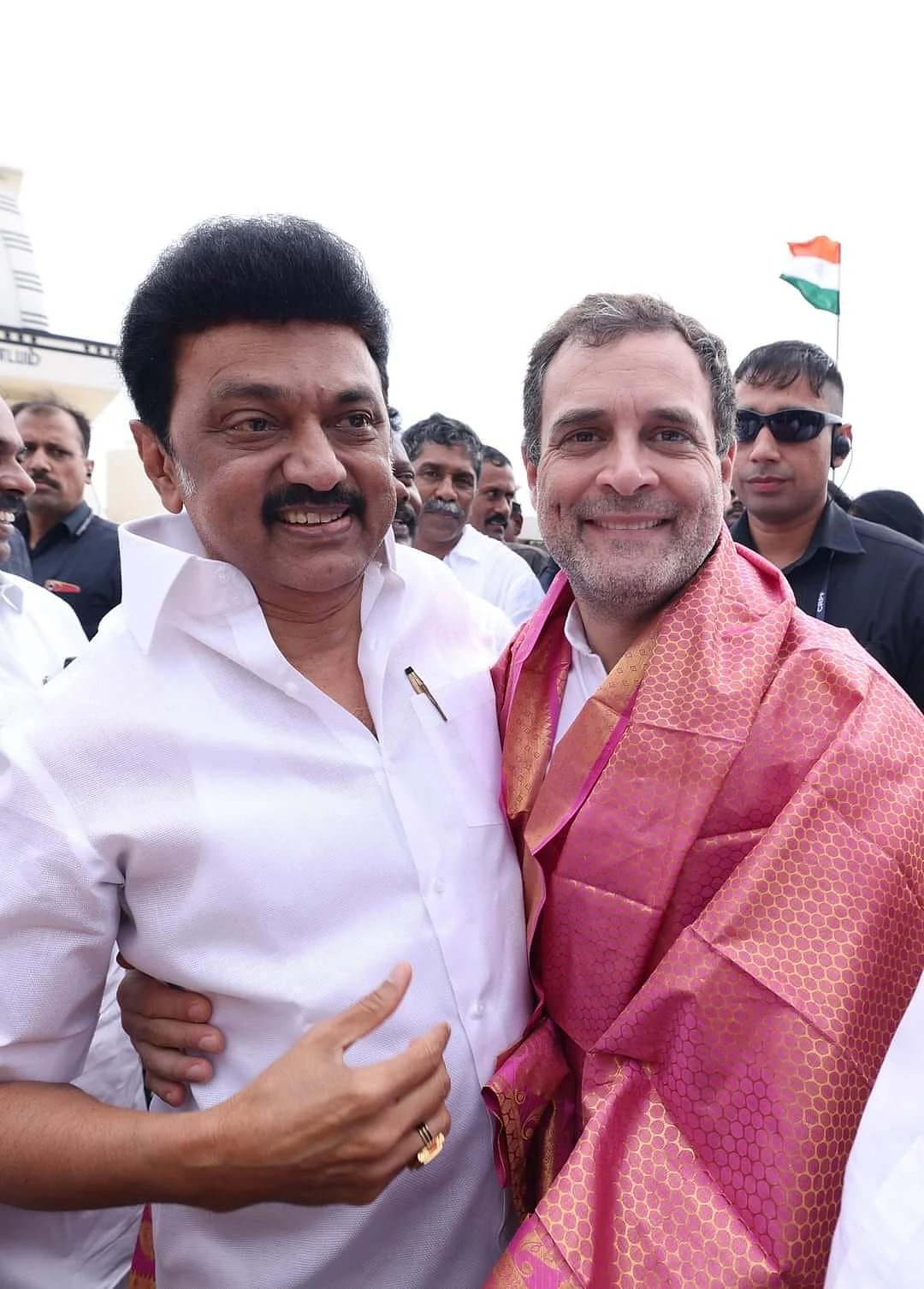 ``பொருளாதார நெருக்கடி, வேலையில்லா திண்டாட்டத்தால் இந்தியா பேரழிவை நோக்கி நகர்கிறது!" - ராகுல் காந்தி