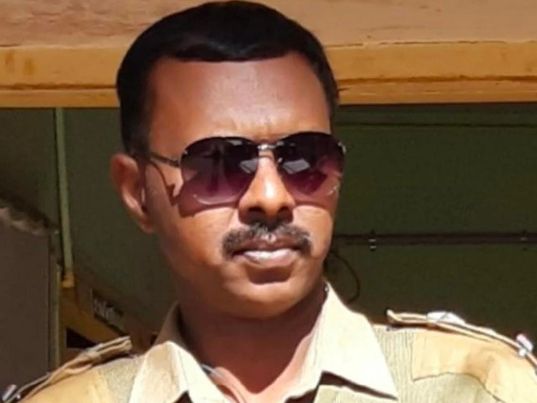 நீலகிரி: திருமணம் செய்வதாகப் பெண் காவலரை ஏமாற்றிய எஸ்.எஸ்.ஐ கைது - என்ன நடந்தது?