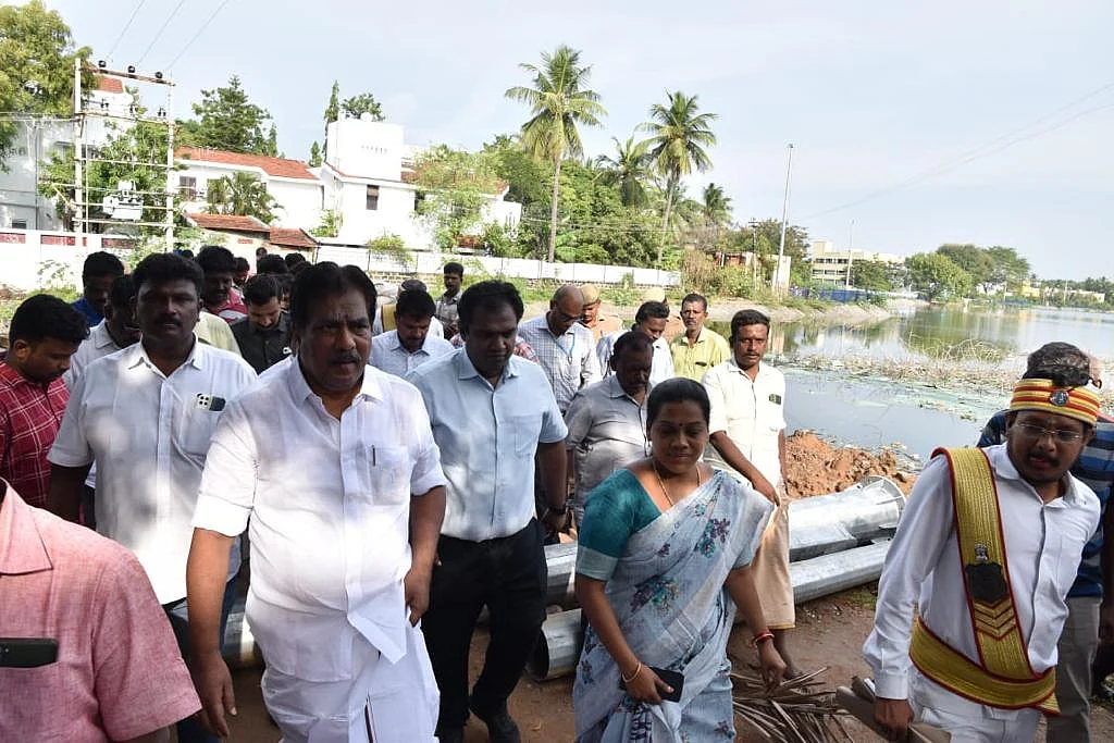 பி.மூர்த்தி