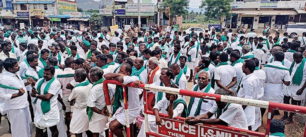 சிறுத்தை சிக்கும்... சின்னவரு சிக்குவாரா?! - ஓ.பி.எஸ் மகன் தோட்டத்து சர்ச்சை!