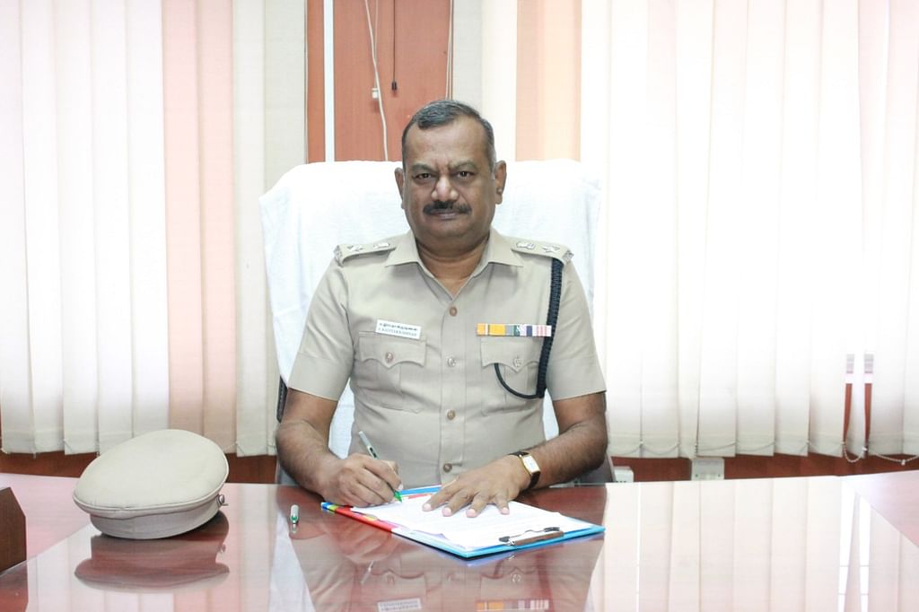மாநகரத் தலைமையக காவல் துணை ஆணையர் இராதாகிருக்ஷ்ணன்