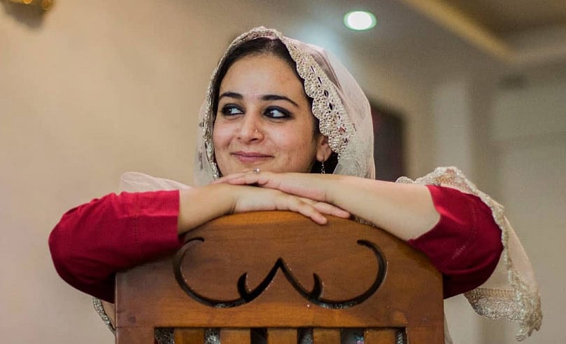 `புலிட்சர் பரிசு வாங்க செல்லவிருந்த என்னை டெல்லியில்  தடுத்து நிறுத்தினர்’ - காஷ்மீரி பத்திரிகையாளர்