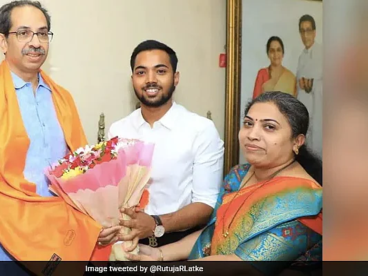 மும்பை சட்டமன்ற இடைத்தேர்தலில் வேட்பாளரைத் திரும்பப் பெற்ற பாஜக - என்ன காரணம் தெரியுமா?!