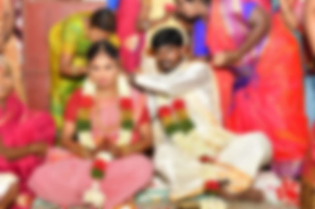 சென்னை: திருமணமான 40-வது நாளில் நகை, பணத்துடன் இளம்பெண் மாயம்?! - அதிர்ச்சியில் கணவன் குடும்பத்தினர்