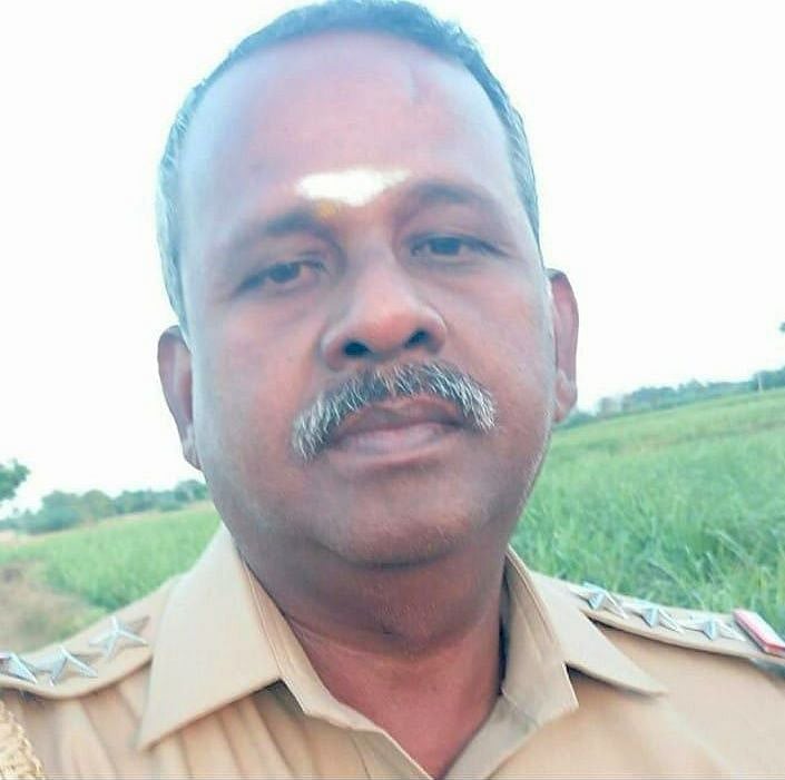 கள்ளக்குறிச்சி: கள்ளச்சாராய வியாபாரிகளுடன் தொடர்பு; போலீஸ் இன்ஸ்பெக்டர் சஸ்பெண்ட்!