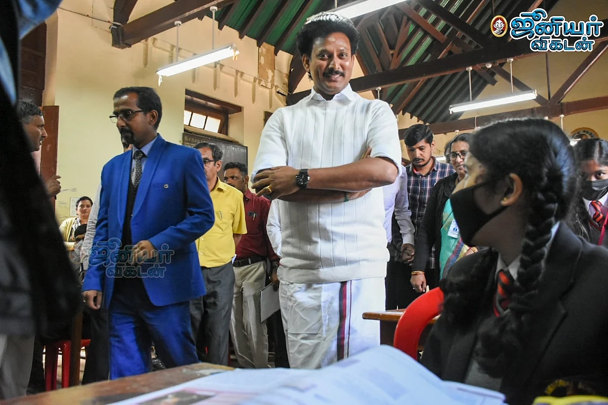 அமைச்சர் அன்பில் மகேஸ் பொய்யாமொழி