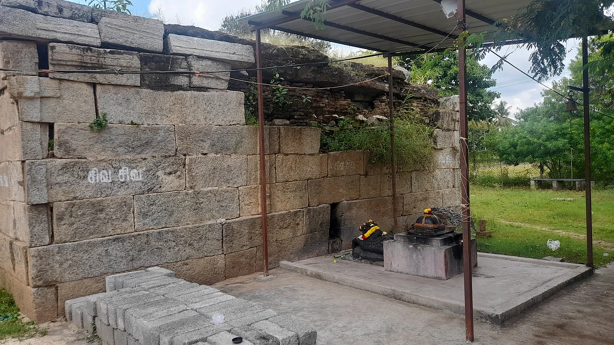 காரணாம்பட்டு கயிலாசநாதர் ஆலயம்