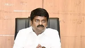 ``மடியில் கனமில்லை வழியில் பயமில்லை!" - ஆறுமுகசாமி அறிக்கை குறித்து விஜயபாஸ்கர்
