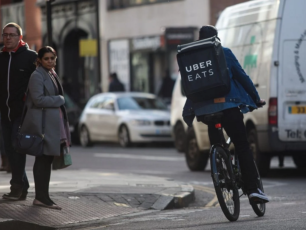 Uber Eats: `உணவுபோல இனி கஞ்சாவும் ஹோம் டெலிவரி’ - கனடாவில் சட்டபூர்வ அனுமதி!
