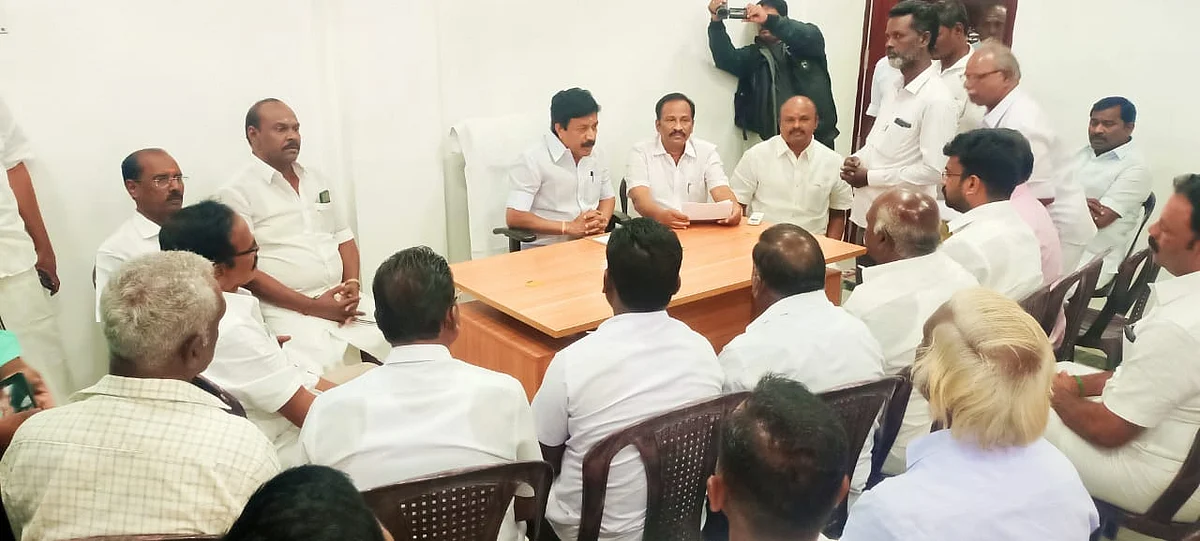 சி.வி.சண்முகம்