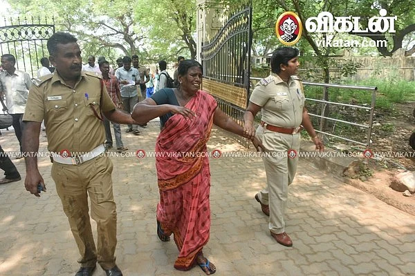 உடலில் பெட்ரோல் ஊற்றிய ராமு