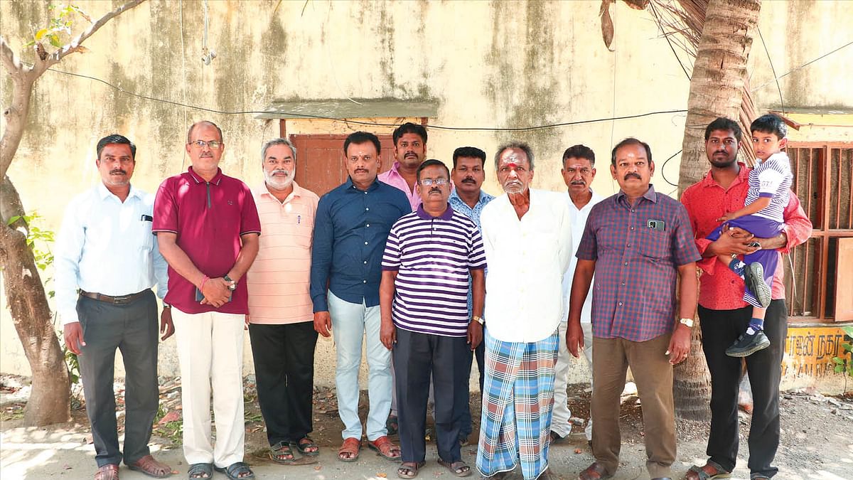 குழுவினர்