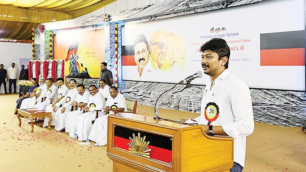 என்ன சொல்வது... யாரிடம் சொல்வது? - வேதனையில் ஸ்டாலின் - தி.மு.க பொதுக்குழு X-RAY