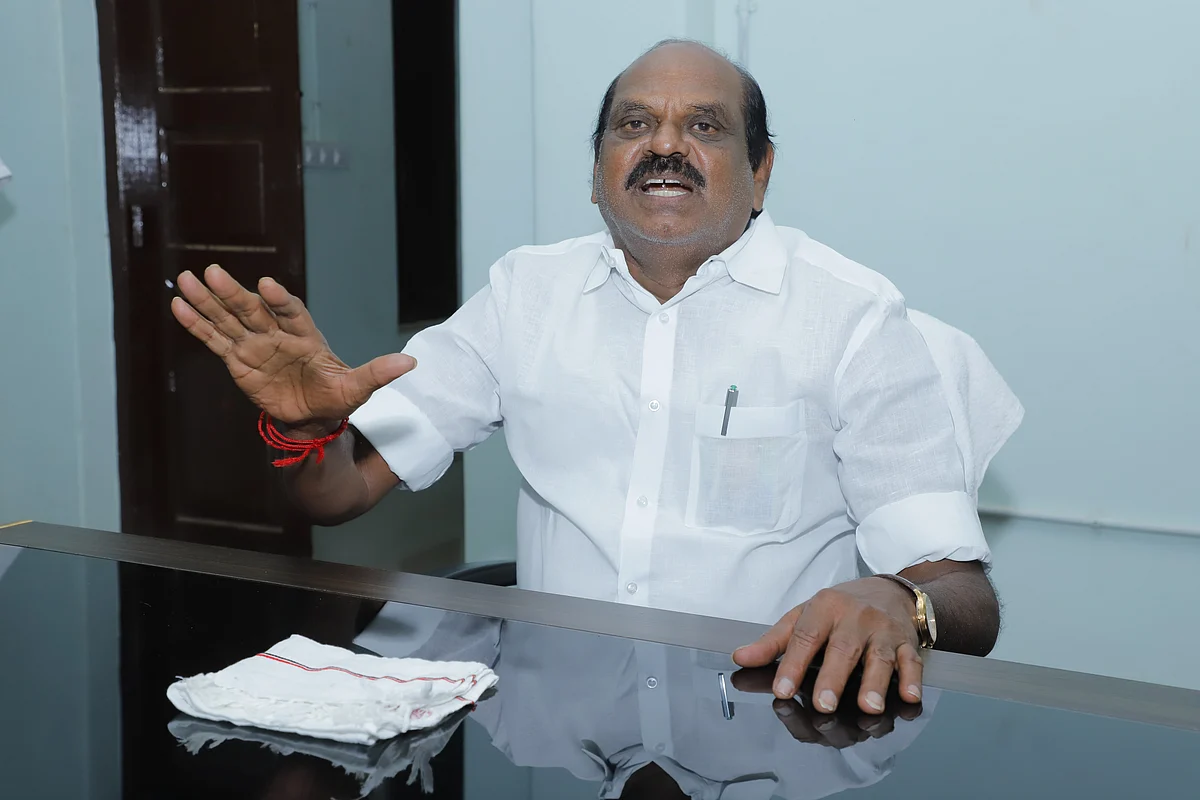 ``அதிமுக உள் விவகாரங்களில் தலையிட பாஜக-வுக்கு எல்லா உரிமையும் உண்டு!” - வைத்திலிங்கம் ஓப்பன் டாக்