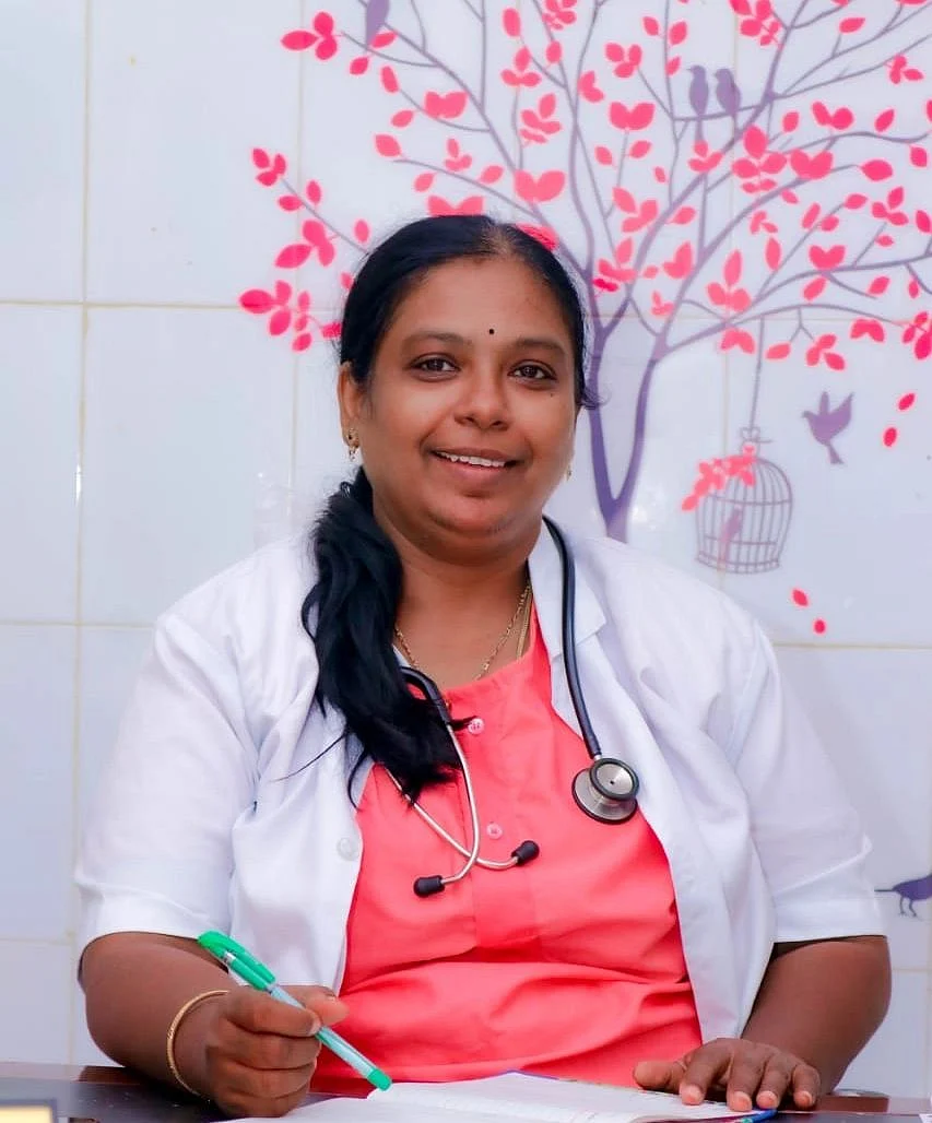 மகப்பேறு மருத்துவர் அனுரத்னா | பொன்னேரி அரசு மருத்துவமனை