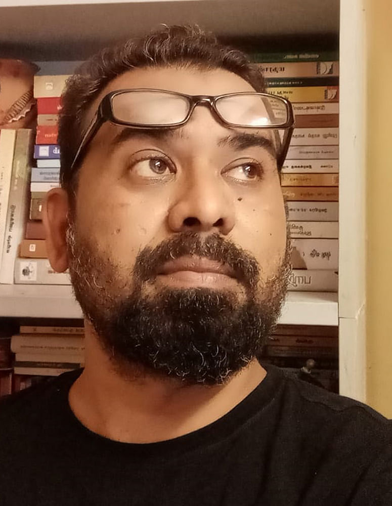 வேட்டை நாய்கள் - பாய்ச்சல் - 1