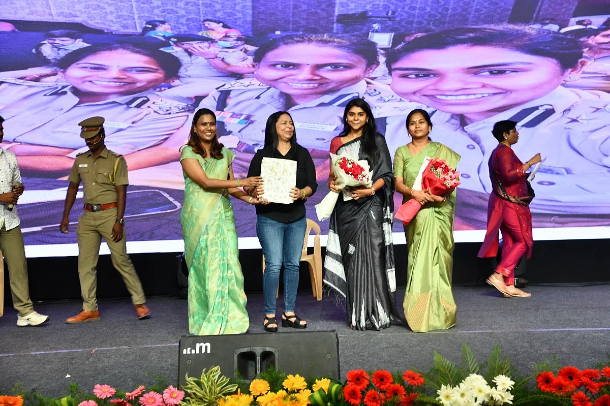 இணை கமிஷனர்களுக்கு பாராட்டு