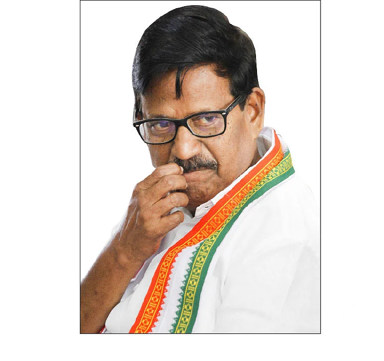 எம்.பி., எம்.எல்.ஏ சீட்டுக்கு வாழாதீர்கள்... அட்வைஸ் அழகிரி!