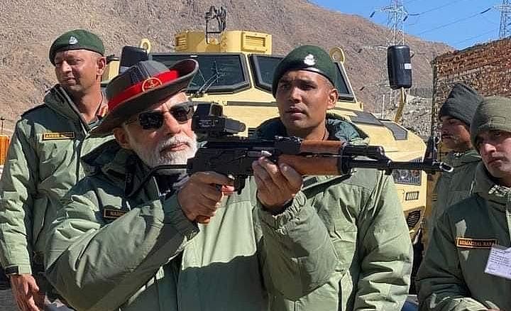 ``21 வருடங்களுக்கு முன் உங்களுடன் எடுத்தப் படம் இது...