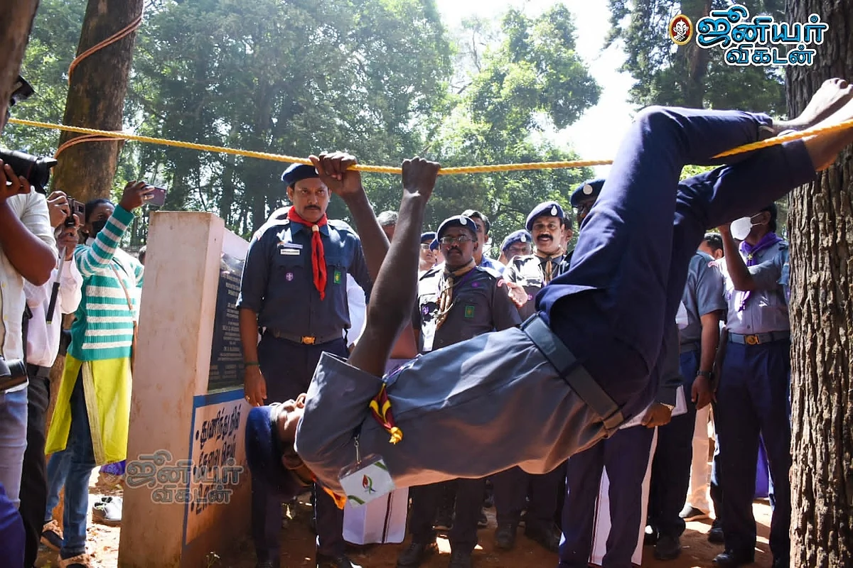 அமைச்சர் அன்பில் மகேஷ் பொய்யாமொழி