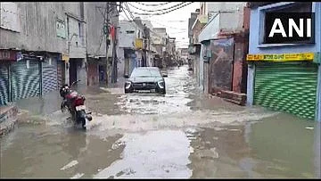 வெள்ளம் பாதிப்பு - உத்தரபிரதேசம்