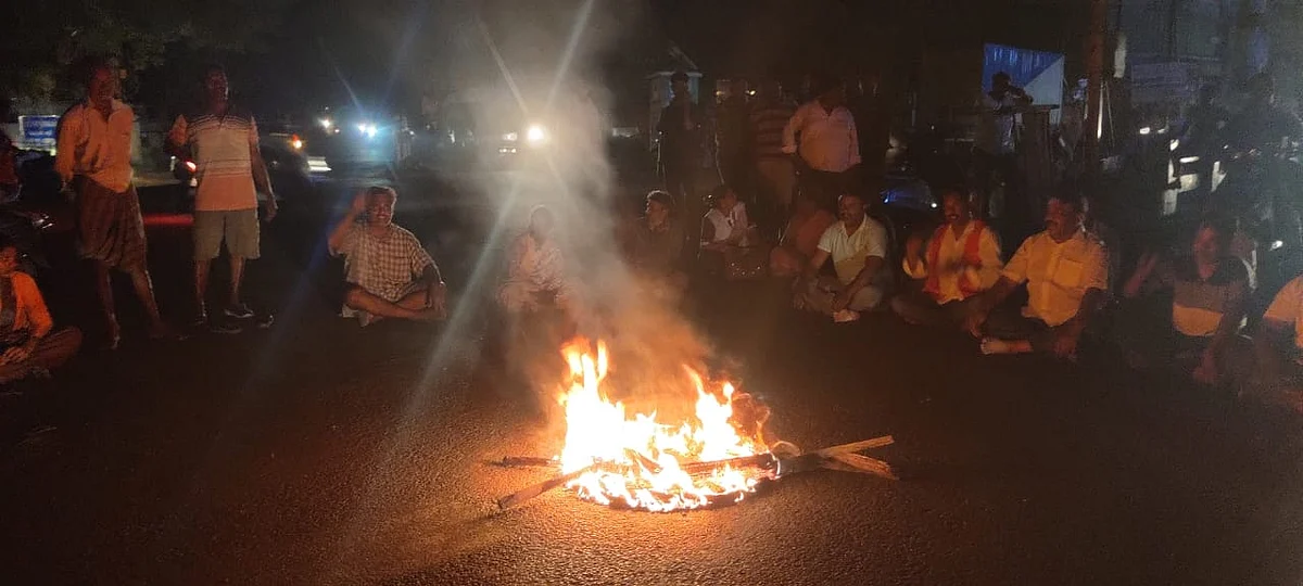 பொதுமக்கள் சாலை மறியல்