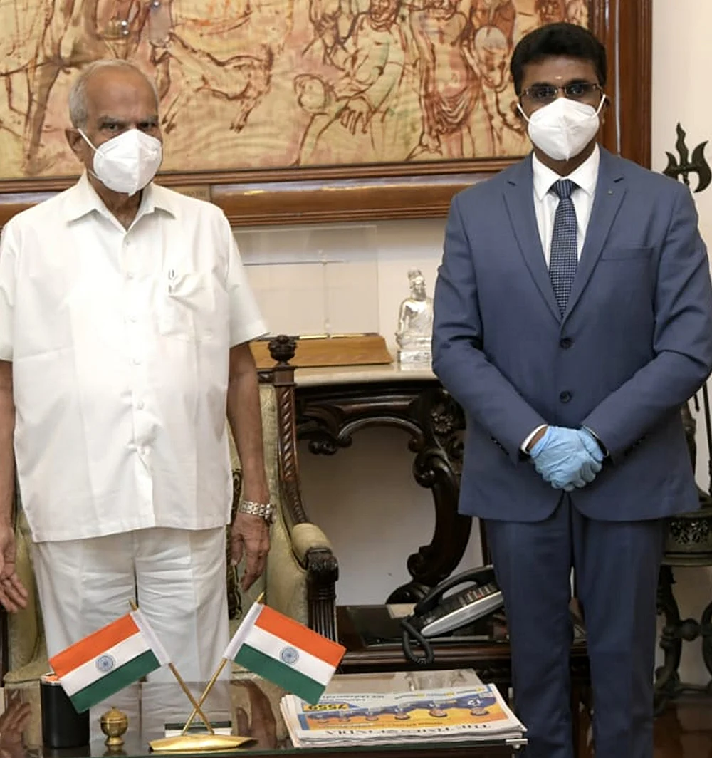 பன்வாரிலால் வீசிய குண்டு... வெடிக்கும் துணைவேந்தர் நியமன சர்ச்சை!