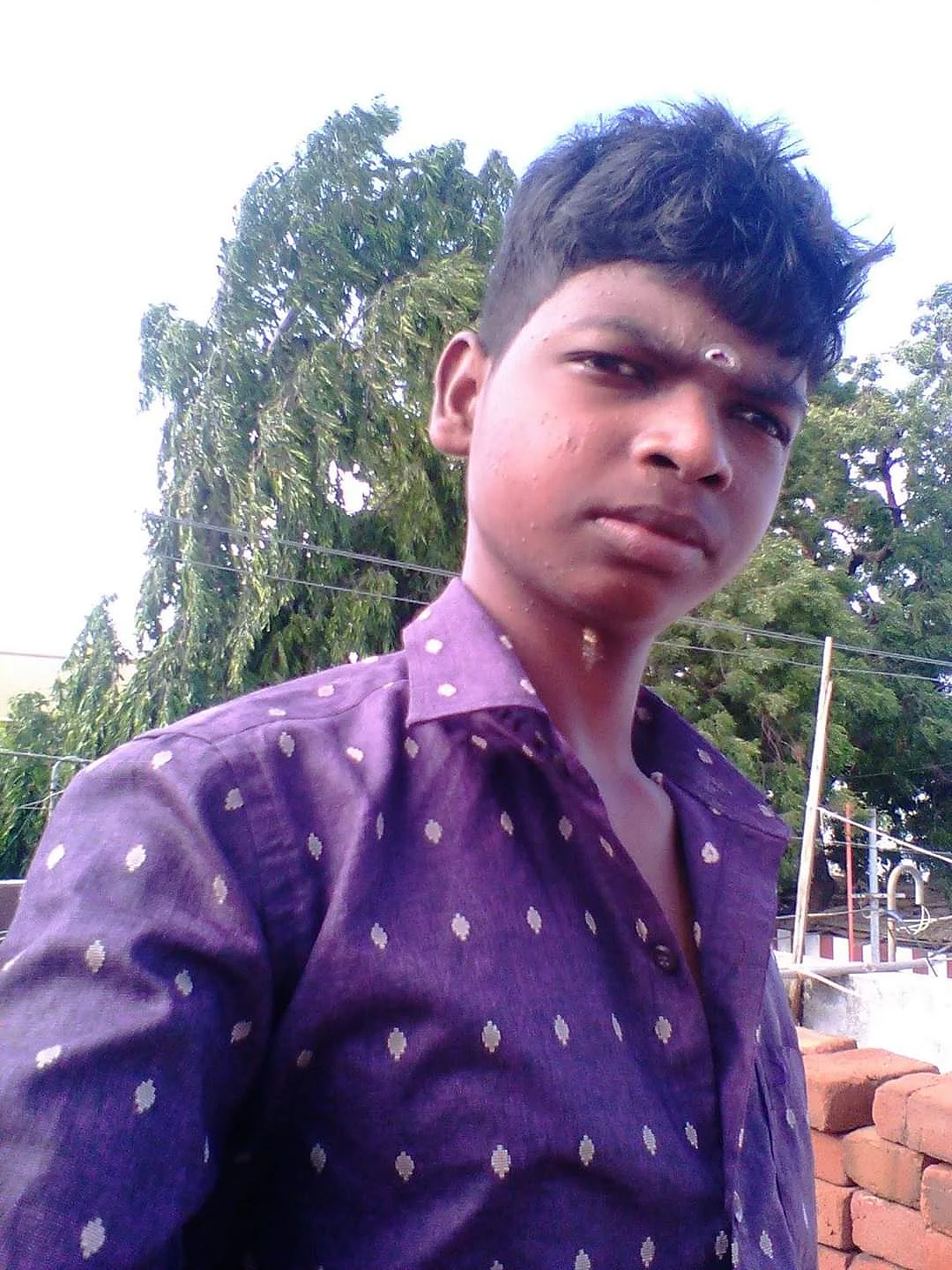 கொலைசெய்யப்பட்ட சுரேஷ்