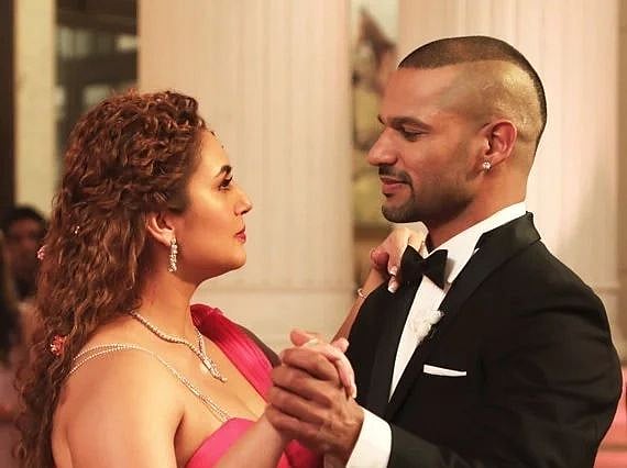 காலா பட நடிகையுடன் ஜோடியாக நடிக்கும் ஷிகர் தவான்! 