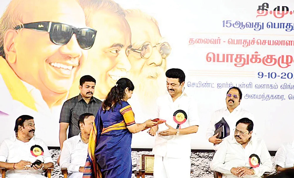 என்ன சொல்வது... யாரிடம் சொல்வது? - வேதனையில் ஸ்டாலின் - தி.மு.க பொதுக்குழு X-RAY